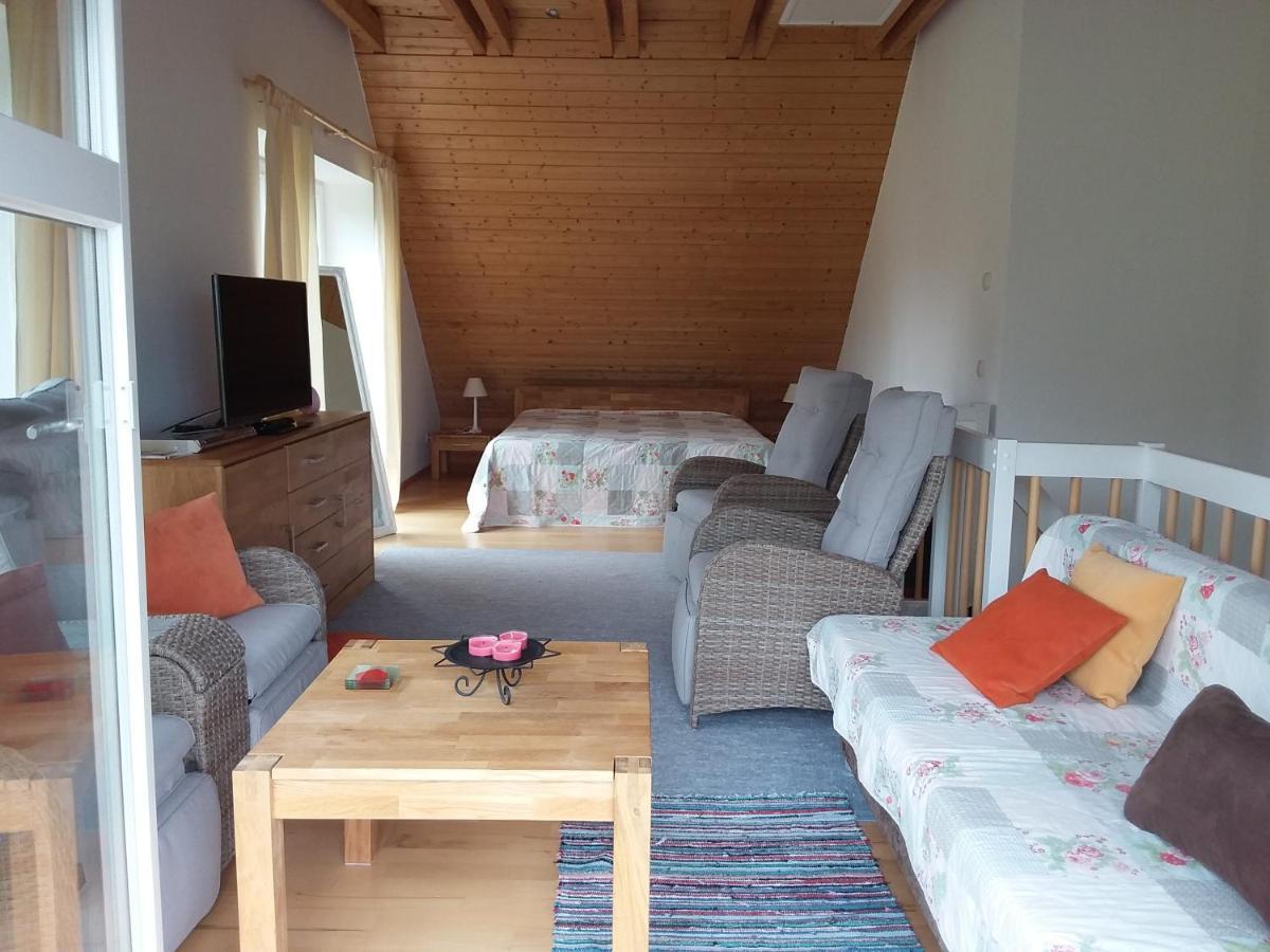 Haus Rosengarten- Ruhige Im Grünen Apartment *