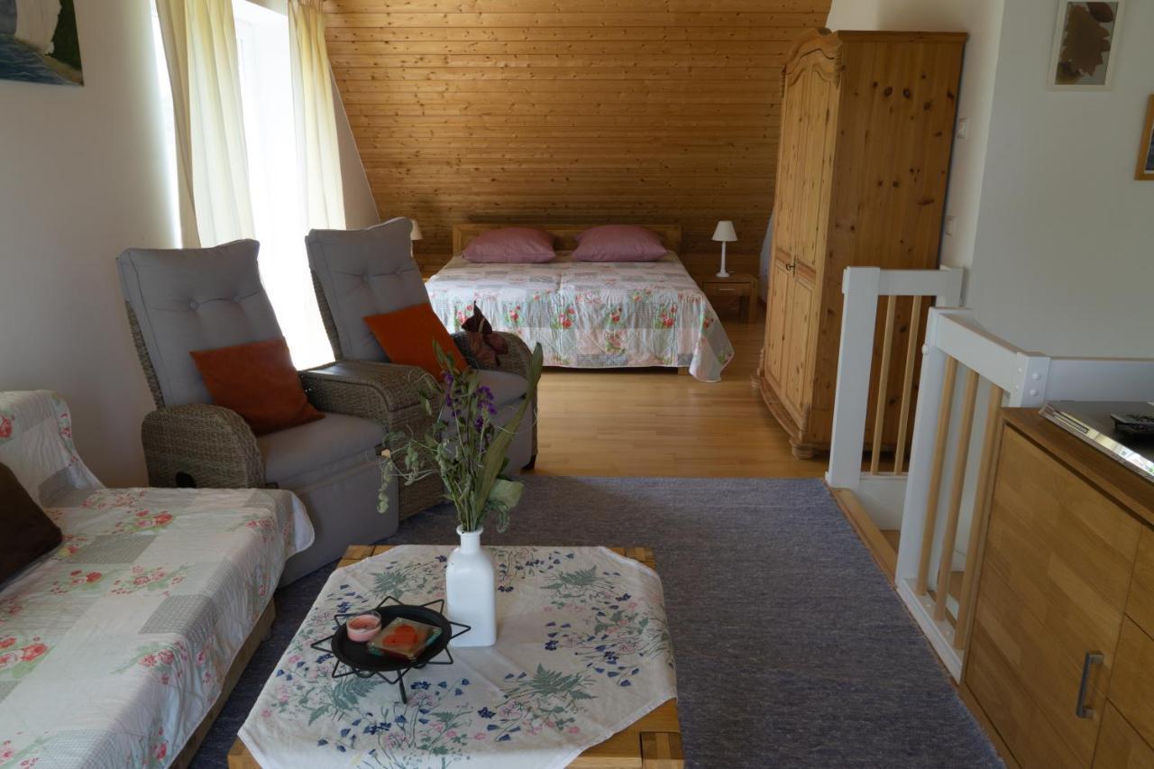 Haus Rosengarten- Ruhige Im Grünen Apartment