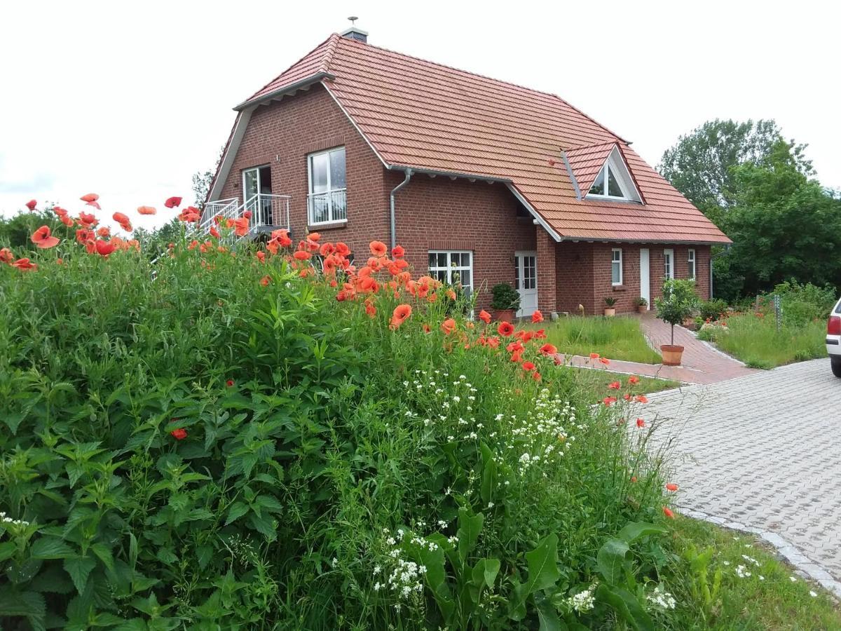 Haus Rosengarten- Ruhige Im Gruenen * Sehlen