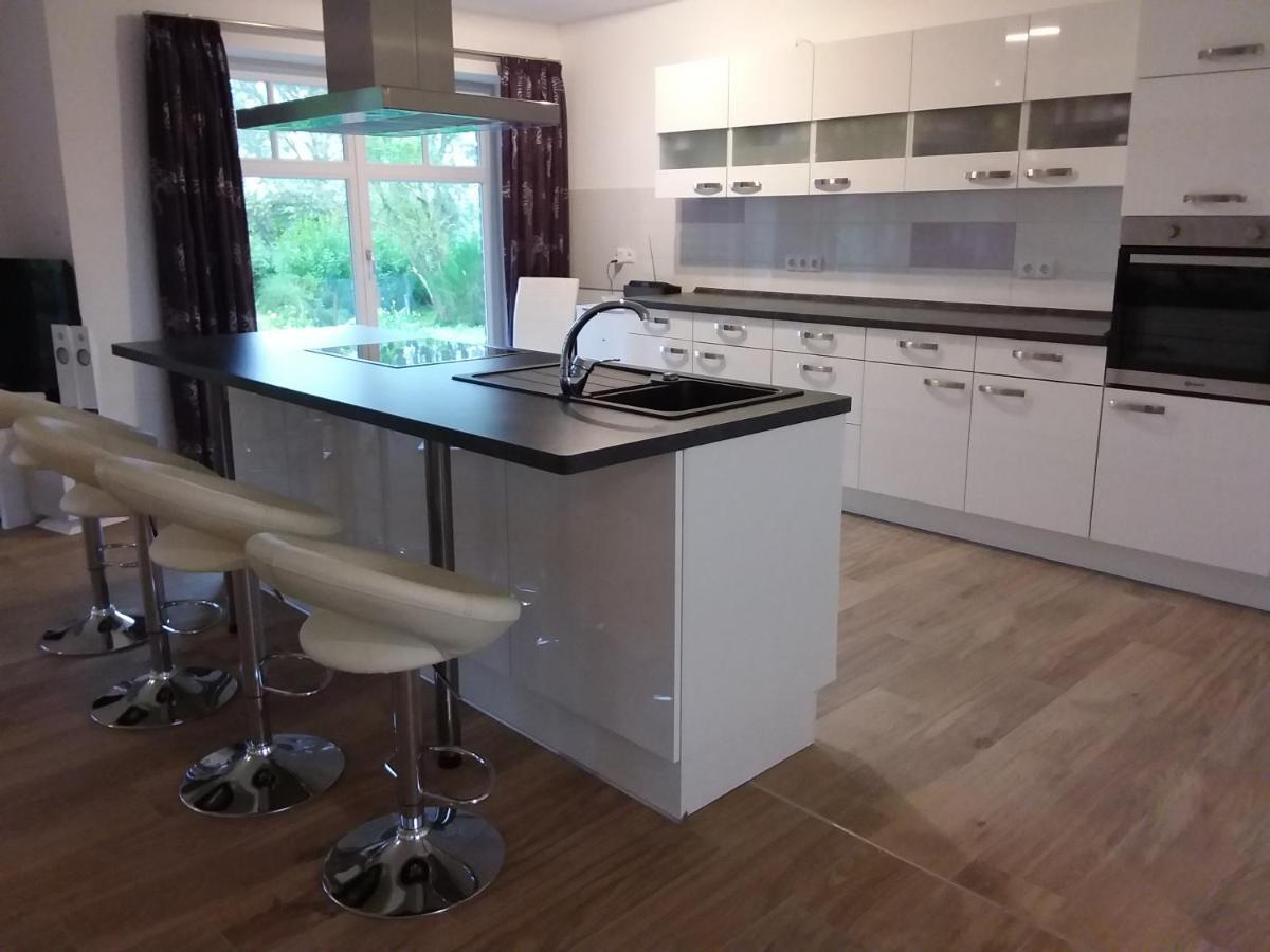 Haus Rosengarten- Ruhige Im Gruenen Lejlighed Sehlen